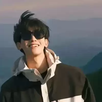 邱湛蓝